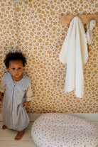 gigoteuse ete turbulette a pieds retroussables bebe liberte mouvement